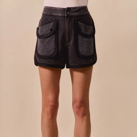 SO ME Mineral Washed Terry High Rise Cargo Shorts - Picture 1 of 6